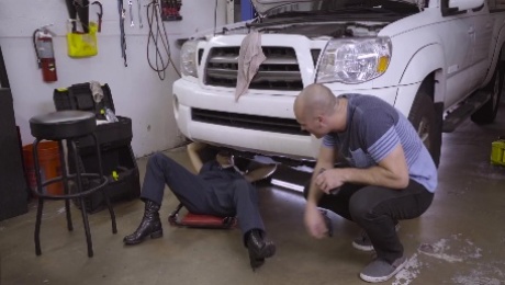 Sexy mechanic Gina Valentina gets it good in the auto shop