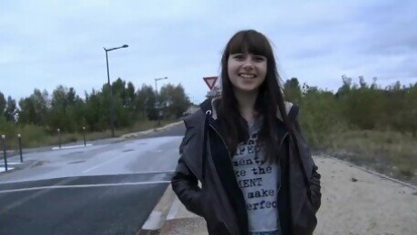 Video Teenage featuring Luna Rival and Fira Ventura's teenager clip